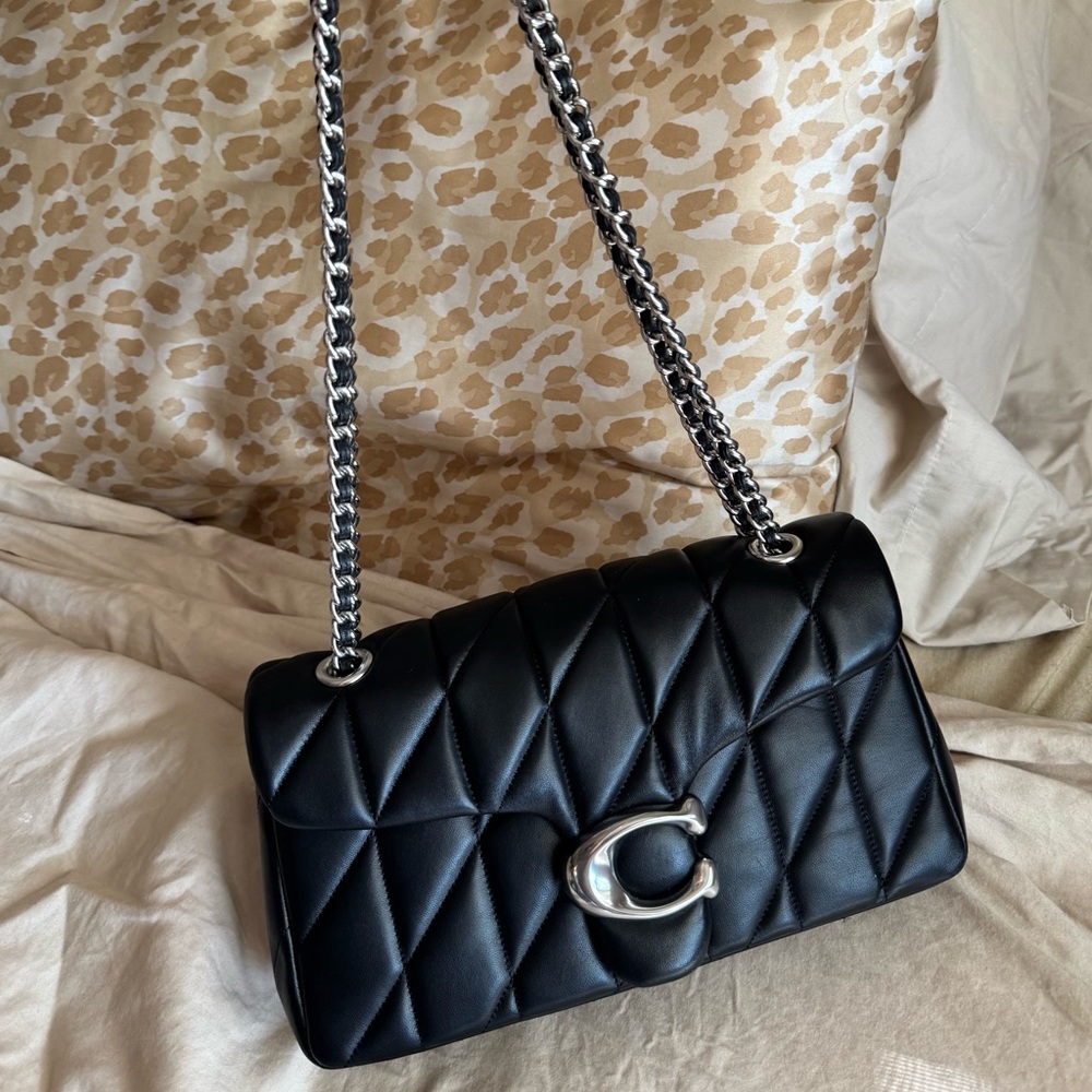 SOLD - Coach Quilted Black Leather Tabby 26 Shoulder Bag 🖤⛓️